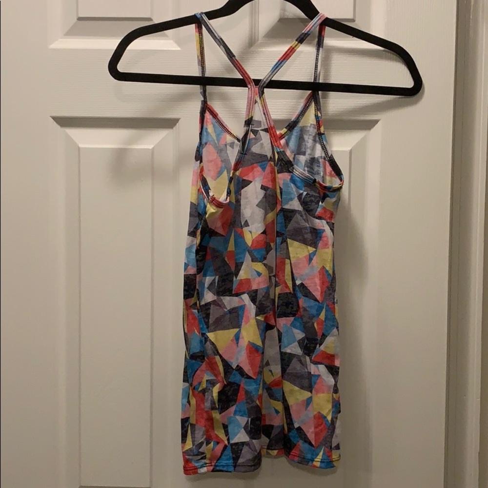 Geometric Tank - Picture 3 of 3